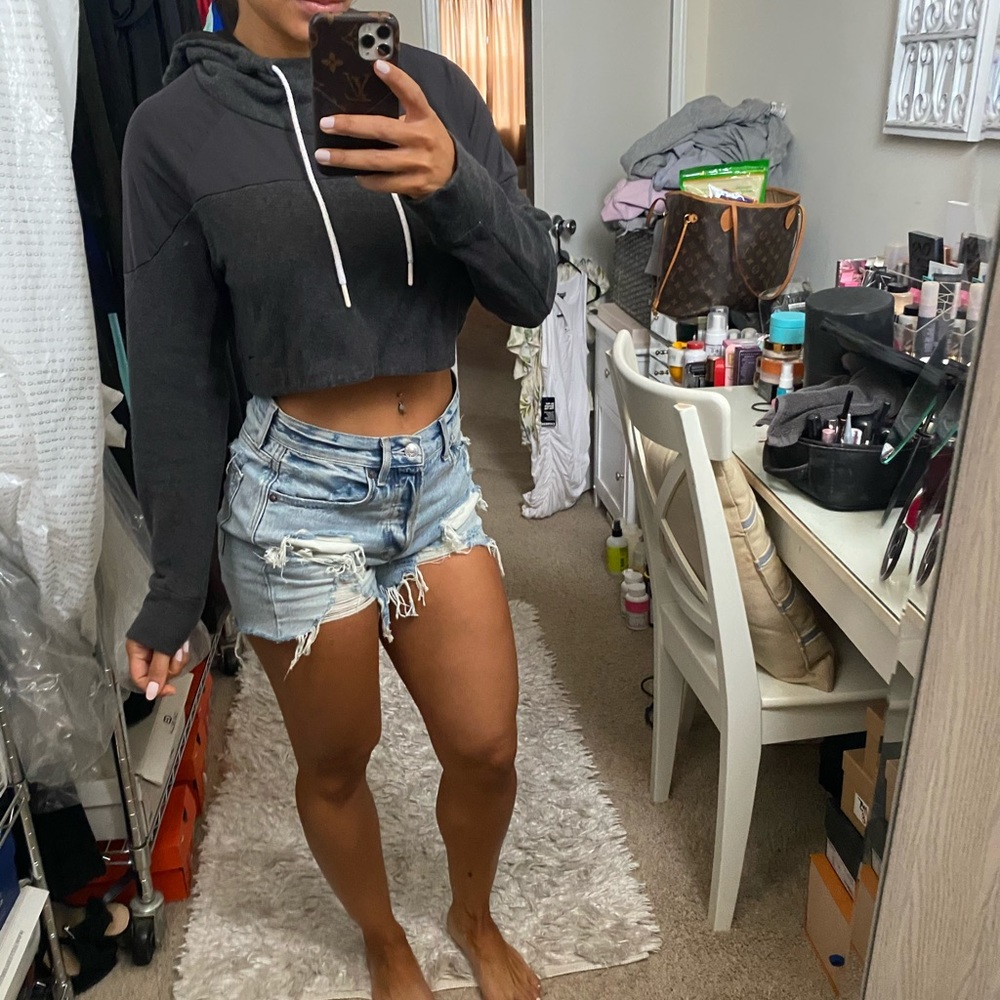 Gymshark by Nikki B cropped hoodie
